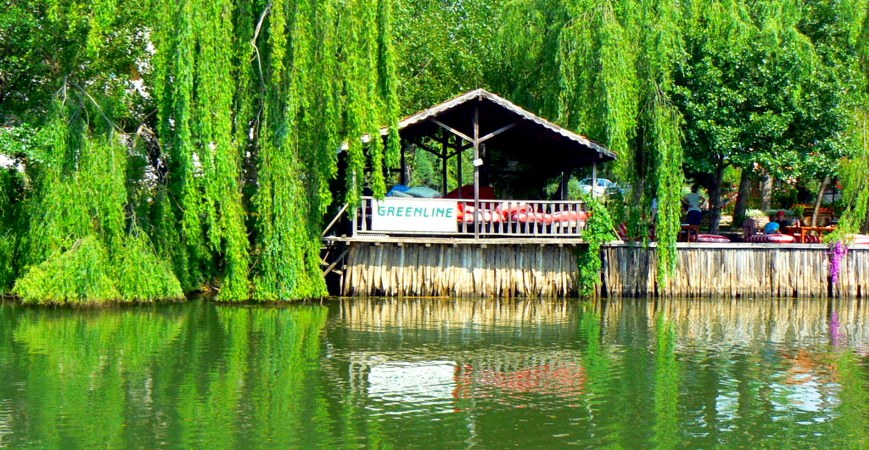 Black Sea Tour From Istanbul for Sile & Agva is one of the best option to escape into nature. It is an natural and relaxing tour. You will see the naturel green forest and visit old fishing villages. Best way to explore Black Sea in a day from Istanbul. You will love Sile & Agva towns on the Black Sea.